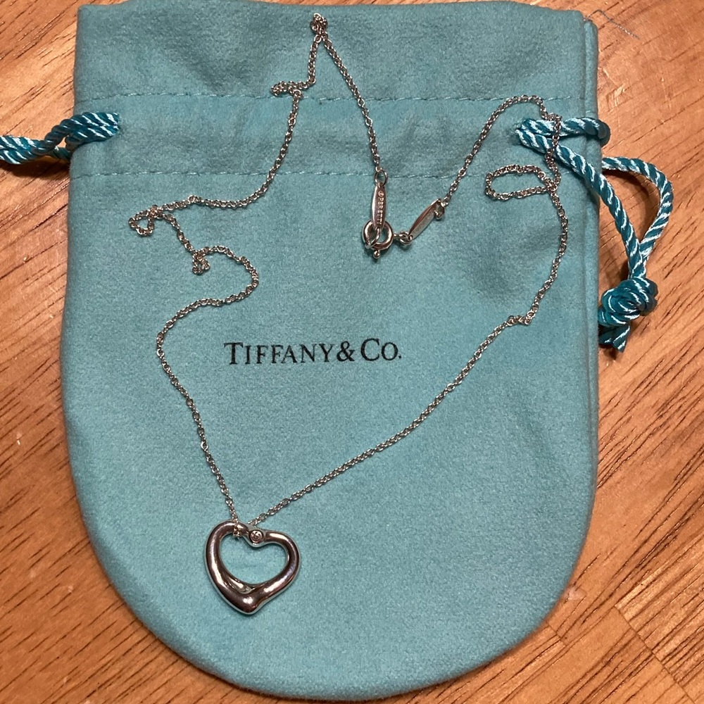SOLD: Tiffany & Co Elsa Peretti Open Heart Diamond Necklace - Picture 11 of 11